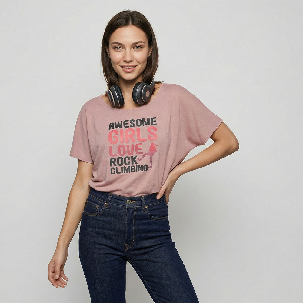 חולצת נשים Girls Love Rock דוגמנית